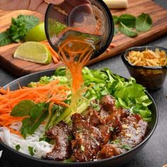 Lemongrass Pork Vermicelli Bowl, Grilled Pork Vermicelli Bowl, Charbroiled Pork Vietnamese, Vietnamese Bun Bowl, Bun Recipe Vietnamese, Bun Vietnamese Recipe, Pork Vermicelli Recipes, Vietnamese Food Photography Styling, Beef Vermicelli Recipes