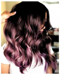 Hair Colors Ideas For Brunettes, Hair Colors Ideas, Lighter Hair, Hair Color Caramel, Hair Color Burgundy, Hair Color Crazy, Colored Curly Hair, Spring Hair, Brunette Color