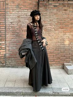 Coven Outfit Ideas, Mixed Aesthetic Outfits, Cool Layering Outfits, German Aesthetic Outfits, Dark Wave Outfit, Dark Ballet Core Outfits, Modern Medieval Outfit, Teodora Core, Dark Witch Outfit