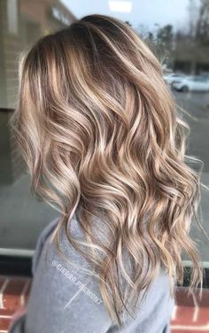 Too Hot To Handle, Blonde Hair Shades, Balayage Hair Blonde, Blonde Hair Looks, Hair Medium