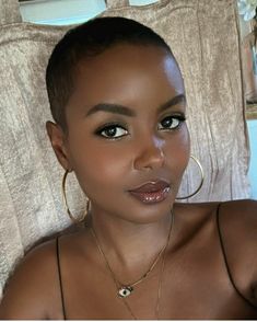 Ebonee Noel, Baldie Baddie, Bald Hairstyles, Straight Hair With Braid, Bald Hairstyles For Women, Natural Hair Twa, Short Natural Haircuts, Short Hair Designs