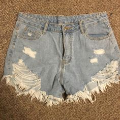 Denim Ripped Shorts From Shein - Never Worn Cute Outfits For 13, Children Aesthetic, Denim Ripped Shorts, Black Tanktop, Denim Mom Shorts, Shorts Ripped, Shein Shorts, Cute Country Outfits, Ripped Jean Shorts