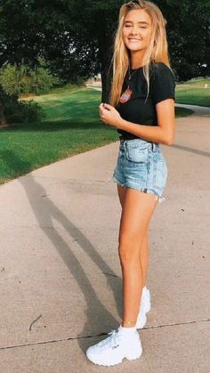 Tight Shorts Outfit, Petite Girl Outfits, Lizzie Greene, Black Tight Shorts, Lizzy Greene, Outfit Designer, Roller Blades, Drawstring Dresses, Trendy Swimwear