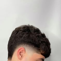 Straight Hairstyles Men, Fade Haircut Styles, Gents Hair Style, Men Haircut Curly Hair