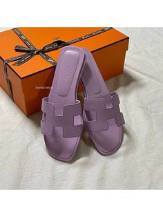 Gender: Women Brand: HERMES Product Name: Oran Sandals 6 Colors ORAN Women’s Sandals Bags Alora Code: 41474449 Origin: France Hermes Oran Sandals, Hermes Oran, Product Name, Handbag Backpack, Travel Bags, Women Brands, Clutch Bag, Violet, Slippers