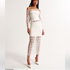 Brand New With Tags $70 Size Medium Brand New With Tags Sold Out Online Midi Skirt White, Skirt Lining, Lace Midi Skirt, Nice Pictures, Women's Bottoms, Skirt White, Lace Midi, Women Skirts Midi, Women Lace