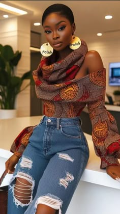 Casual Ankara Dresses, Graduation Outfits For Women, Ankara Blouse, Work Advice, Afrocentric Fashion, African Print Tops, Ethno Style, African Print Clothing, African Inspired Clothing