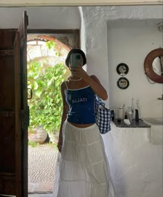 Bali Lookbook, Fiji Outfits, Summer Holiday Outfits, Summer Outfits For Teens, Summer Lookbook, Skirt Fits, European Summer