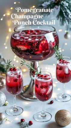 "Discover the ultimate Pomegranate Champagne Punch cocktail recipe, perfect for your holiday gatherings! This vibrant and refreshing drink combines the sweetness of pomegranate with the effervescence of champagne, making it an ideal choice for festive drinks. Elevate your celebrations with this easy champagne cocktail that will impress your guests. Perfect for parties, this sparkling cocktail recipe is a must-try among party punch ideas. Cheers to unforgettable holiday cocktails!" Holiday Champagne Cocktails, Champagne Punch Recipes, Spiced Cocktail, Drinks To Make, Champagne Recipes Cocktails, Champagne Punch, Punch Cocktails, Champagne Drinks, Sparkling Cocktail