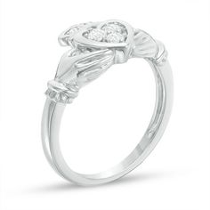 a white gold ring with two heart shaped diamonds