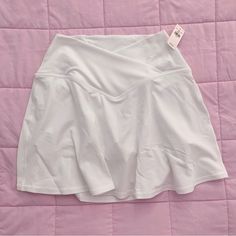 Super Cute Crossover Tennis Skirt/Skort From Aerie New With Tags! Has A Small Pocket In The Waist That Pretty Seamless Super Soft Butter Like Material Nike Tennis Skirt, White Tennis Skirt, Nike Tennis, Y2k Coquette, Tennis Skirt, Crossover, Womens Bottoms, Tennis, Womens Skirt