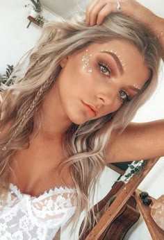 Easy Festival Makeup, Festival Makeup Looks, Carnaval Make-up, Festival Eye Makeup, Music Festival Makeup, Hippie Makeup, Teknik Makeup, Coachella Makeup, Make Carnaval