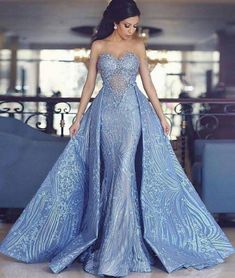 Luxury Blaues Abendkleid A Linie Spitze Abendkleider Günstig Online_Abendkleider_Kleider für Besondere Anlässe_Brautkleider,Abiballkleider,Abendkleider | Babyonlinedress.de Detachable Train, Chic Gowns, Sweetheart Prom Dress, Blue Evening Dresses, Dream Dresses, Beauty Dress, Long Wedding Dresses, Prom Dresses Blue