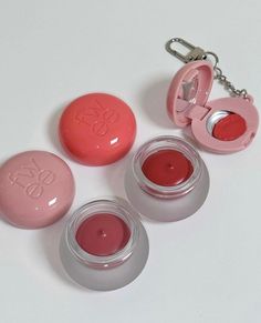 Fwee Blurry Pudding Pot Shades, Makeup Accesories, Makeup Package, Image Swag, Fancy Makeup, Pretty Skin Care, Makeup Blush, Skin Care Kit, Makeup Items