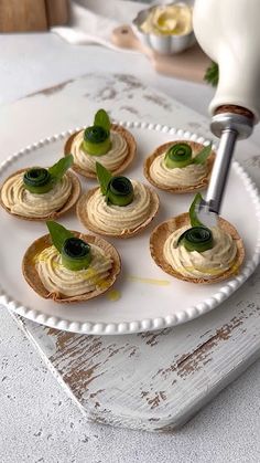 Hummus Cups🥒✨ #hummus #fingerfood #appetizer Hummus Cup, Tortilla Cups, Fancy Appetizers, Basil Leaf, Muffin Tray, Basil Leaves, High Tea, Yummy Snacks, Finger Foods