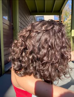 Collarbone Curly Hair, Thick Curly Bob, Short Curly Hair 2c, Shoulder Curly Hair, Short Curly Hair Aesthetic, Cute Hairstyles For Curly Hair, Short Wavy Curly Hair, Curly Hair Bob, Easy And Cute Hairstyles