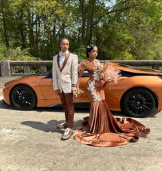 Prom Pictures Black People, Prom Pictures Black, Prom Color Ideas, Guys Prom Outfit, Pretty Homecoming Dresses, Prom Photoshoot, Prom Couples, Prom Inspiration, Classy Gowns