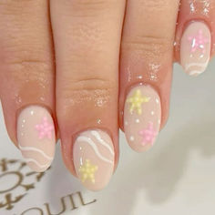 The Summer I Turned Pretty Nail Ideas, Starfish Nails Short, Cute Simple Short Nail Designs, Summer Nail Ideas For Short Nails, Preppy Disney Nails, Short Spring Nail Designs 2024, Disney Beach Nails, Short Holiday Nails Summer, Summer Nails Natural Nail