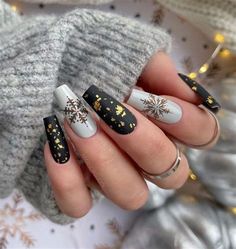 Winter Nail Art Ideas 2021. There are any references about Winter Nail Art Ideas 2021 in here. you can look below. I hope this article about Winter Nail Art Ideas 2021 can be useful for you. Please remember that this article is for reference purposes only. #winter #nail #art #ideas #2021 Winter Nails Black, January Nails, Holiday Nail Designs, Sweater Nails, Nails Polish, Winter Nail Art, Winter Nail Designs, Nails Black, Festival Nails