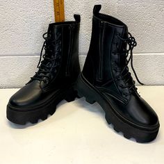 Has Zippers On The Inside Of Both Boots. Also Has Thick Soles Luxury High-top Chelsea Boots With Lug Sole, Female Boots Black, Moto Boots, Black Boots, Size 7, Women Shoes, Zipper, Boots, Women Shopping