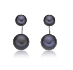 PRICES MAY VARY. GOOD THINGS COME IN PAIRS: Why get one black pearl when you can have two? Offering a gorgeous pair of stones for each ear, these earrings are an incredible selection that you’re going to love. NOTES FROM LAVARI FOR THE GIFT-GIVER, WHETHER FOR HER OR TREATING YOURSELF: Interested in buying your significant other a present? Then these stunning earrings might be the perfect pair for her! Two gorgeous black pearls on each ear will beautifully complement any outfit in her wardrobe. P Diamond Bracelets Gold, Floating Earrings, Eyebrow Rings, Jewelry Nose Rings, Diamond Earrings Gold, Black Pearl Earrings, White Pearl Earrings, Pendants Gold, Bracelets Diamond