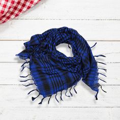 Description:The scarf is designed with plaid pattern, it makes you keep up with fashion trends. The scarf is designed with unique and fashion style, it can keep you warm all day. The scarf is made of cotton, it is comfortable to wear. The scarf is 100cm long and 100cm wide. The scarf is suitable for outdoor activities, like work, party, school and so on. Item Name: ScarfMaterial:CottonSize Details:100cm x 100cm/39.37" x 39.37" (Approx.)Notes:Due to the light and screen setting difference, the it Scarf For Winter, Short Scarf, Shemagh Scarf, Party School, Winter Plaid, Scarf Material, Tassel Scarf, Large Scarf, Fringe Scarf