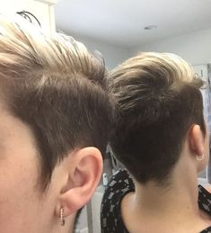 Undercut Pixie Back View, Faded Undercut Women, Pixie Inspirations, Pixie Undercut, New Hair Do, Undercut Women, Hottest Women, Undercut Pixie, Short Blonde