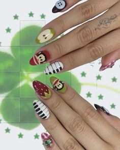 gatitobeauty via instagram Smiling Friends Nails, Silly Nail Designs, Maximalist Nails Short, Beabadoobee Nails, Paul Frank Nails, Daria Nails, Fnaf Nails, Retro Nail Designs, Peace Sign Nails