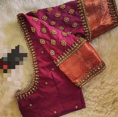 Books Embroidery, Blouse Inspiration, Embroidery Books, S Embroidery, Latest Bridal Blouse Designs, Boat Neck Blouse Design, Latest Blouse Designs Pattern, Kanyakumari, Maggam Work Designs