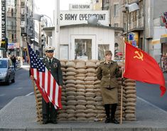 berlin wall checkpoint charlie | ... sights for the first time visitor in Berlin | Berlin City Tours Blog Checkpoint Charlie, German History, Samar, Modern History