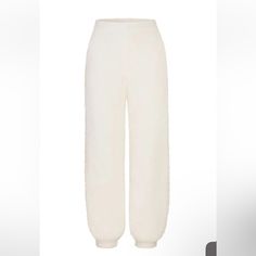 Plush And Decadently Soft, These Easy-Fitting Joggers That Make All Your Dreams Sweeter Are From Kim Kardashian West's Highly Sought-Out Skims. Elastic Waist Elastic Cuffs 76% Polyester, 24% Nylon Hand Wash, Dry Flat Imported Nwt Knit Joggers, Joggers Pants, Cozy Knit, Cozy Knits, Kim Kardashian, Jogger Pants, Track Pants, Bones, Dreaming Of You