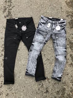 Kids Jeans Boys, Model Celana, Kids Denim Jeans, Jeans Design, Polo Tee Shirts, Men Jeans Pants, Ripped Jeans Men, Funky Design, Photo Pose For Man