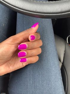 #summercolors #summernails #blackgirlnails #acrylicnails #gelnails #brightnails #purple  #purplenails #brownskin #darkskin #purplenails #prettynails #nailart Fuschia Purple Nails, Bright Pink Purple Nails, Pink Purple Nail Color, Dark Pink Purple Nails, Purple Nails By Skin Tone Range, Bright Purple Summer Nails, Pinky Purple Nails, Pinkish Purple Nails, Summer Purple Nails