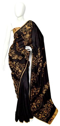 Buddhi Batik - Sri Lanka Sri Lanka Traditional Clothing, Saree Blouse Ideas, Sari Style, Traditional Asian Dress, Kutch Work, Blouse Ideas, Saree Fashion