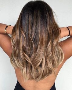 1,593 curtidas, 30 comentários - ⠀⠀⠀⠀⠀⠀⠀⠀⠀⠀Peter Menezes (@petermenezes) no Instagram: “#morena #morenailuminada #referecia #inspiração” Popelavá Blond, Brunette Ombre, Ash Blonde Balayage, Blond Balayage, Guy Tang, Balayage Blonde, Brown Hair Balayage, Brown Blonde Hair