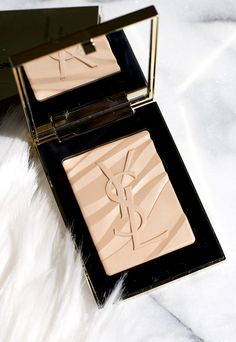 Ysl Fragrance, Ulzzang Makeup Tutorial, Luxurious Makeup, Ysl Lipstick, Ysl Makeup, Smokey Eye Tutorial, Makeup Store, Ysl Beauty, Fancy Makeup