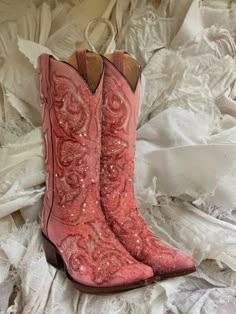 Cowgirl Boot Ornamentpink and Four Matching Tagsyou Will Receive a Total of Five Items When You Purchaseoh Darlings2 - Etsy Pink Cowgirl Outfit, Cowgirl Boots Pink, Glitter Cowgirl, Boot Ornament, Painted Boots, Pink Glitter Shoes, Cute Cowgirl Boots, Cowgirl Boots Outfit, Pink Cowboy Boots