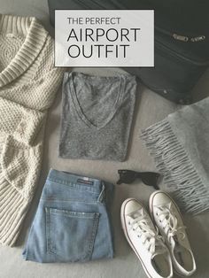 Travel Outfit Summer Airport, Travel Outfit Spring, Fashion Airport, Video Makeup, Looks Jeans, Mode Tips, Flats Shoes Comfortable, Travel Clothes, Travel Wear