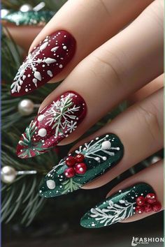 #PinterestInspo #PinItToWinIt #ViralPins #TrendingNow #PinterestLover #CreativePins #ExploreTheBest Classy Nail Art Ideas, Nail Art Noel, Festive Nail Designs, Festive Nail Art, Christmas Nails Easy, Cute Christmas Nails, Christmas Gel Nails, Christmas Nail Art Designs, Holiday Nail Art