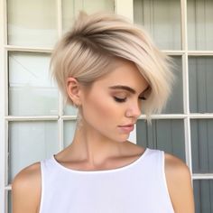 Icy Blonde Short Hair, Asymetrical Haircut, Blond Hairstyles, Blonde Short Hair, Grey Hair Looks, Chemo Hair, Long Pixie Hairstyles, Blonde Short, Long Pixie Cuts