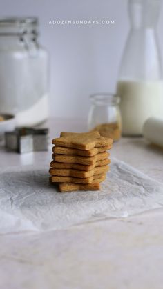 Try this easy homemade gingerbread cookie recipe for the holidays! Great for cookies recipes Christmas, festive cutout cookies, or traditional gingerbread men, this recipe combines ease and flavor for perfect results every time. Enjoy making, decorating, and sharing these classic cookies with family and friends, and make them a centerpiece of your holiday traditions.