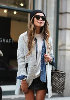 #fashion #street #style #denim #casual #layers Fall Coats, Bohol, Mode Casual, Fall Coat, Fashion Mode