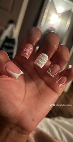 Short Set Acrylic Nails Black Women, Nails Acrylic Short Charms, Short Nails With Planet Charm, Cute Short Set Acrylic Nails, 2 Pretty 4 Lame, Cute Short Acrylic Nails For Birthday, Kaws Tattoo Ideas For Women, Cute French Tip Nails Designs Short, Shorties Nails Square French Tip