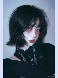 Asian Eye Makeup, Hair Reference, Makati, Cute Makeup, Aesthetic Makeup, Model Poses, Ulzzang Girl, Dark Hair