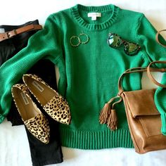 Leopard Shoes Outfit, Foto Tips, Casual Work Outfits, Thanksgiving Outfit, Green Sweater, Work Fashion