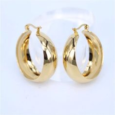 Brand New, Never Worn 18k Yellow Gold Plated. Gorgeous Earrings, Just A Little Too Large For My Personal Taste. My Loss Is Your Gain! Gold Hoops Chunky, Pretty Accessories, Chunky Hoop Earrings, Personal Taste, Dream Jewelry, Gold Hoops, Gorgeous Earrings, Things To Buy, Shopping List