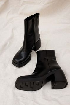 Vagabond BROOKE BOOTS - BLACK Square Toe Chunky Boots, Black Boots Chunky Heel, Platform Boots Ankle, Cute Wide Boots, Platform Boots Summer Outfit, Black Square Boots, Black Boots Heeled, Timeless Boots Women, Vagabond Brooke Boots Outfit