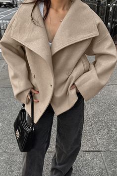 Casual Street Buckle Gross Turndown Collar Outerwear Woolen Coat Woman, Short Coats Women, Lapel Coat, Middle Age Fashion, Long Sleeve Outerwear, Long Sleeves Coats, Loose Outfit, Collars For Women, Turndown Collar