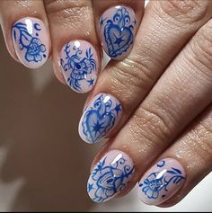 Polished Nails, Get Nails, Gel Manicure, Strasbourg, Artist On Instagram, Nail Artist, How To Do Nails, Nails Inspiration, Pretty Nails