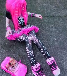 #scene #pink #emo #barbie #pocketbrat #pollypocket #osiris #black #y2k #kittie #punkie #metalmouth #skulls #toys Hot Pink Scene Outfit, Sence Kid Emo, Pink Scene Aesthetic, Pink Punk Aesthetic, Scene Queen Outfit, Scene Vampire, Emo Barbie, Cute Matching Outfits